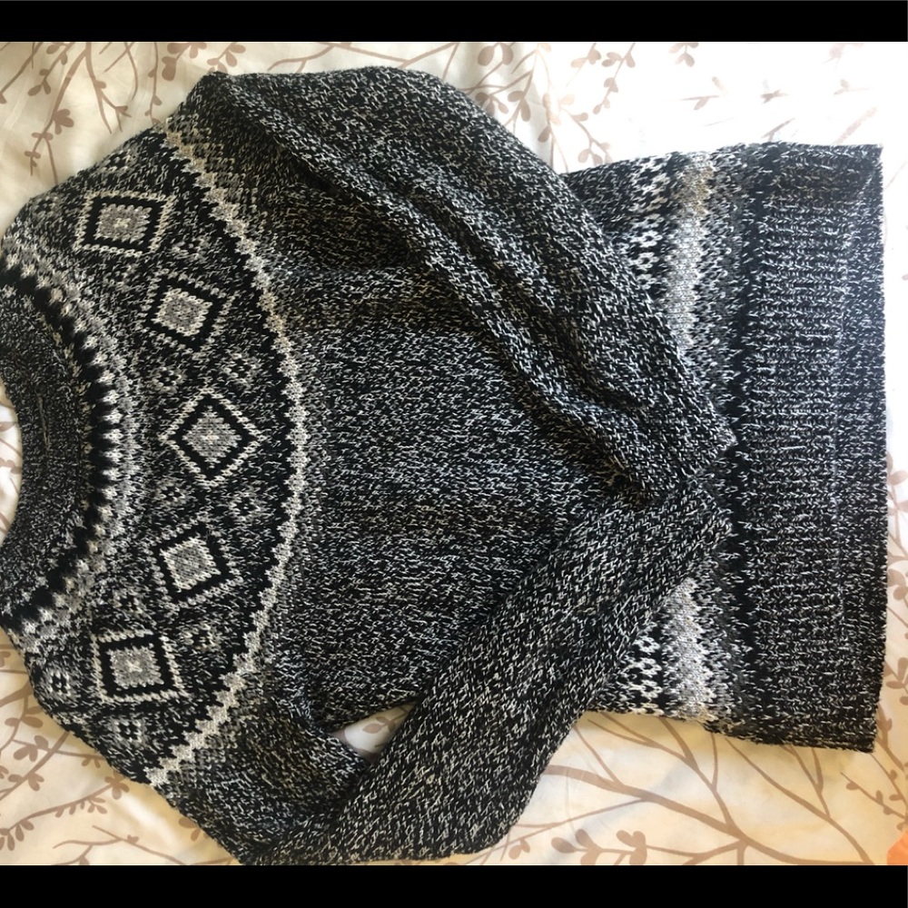 Old navy sweater